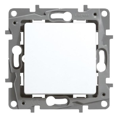 Vypínač č.7 NILOE biely 764504