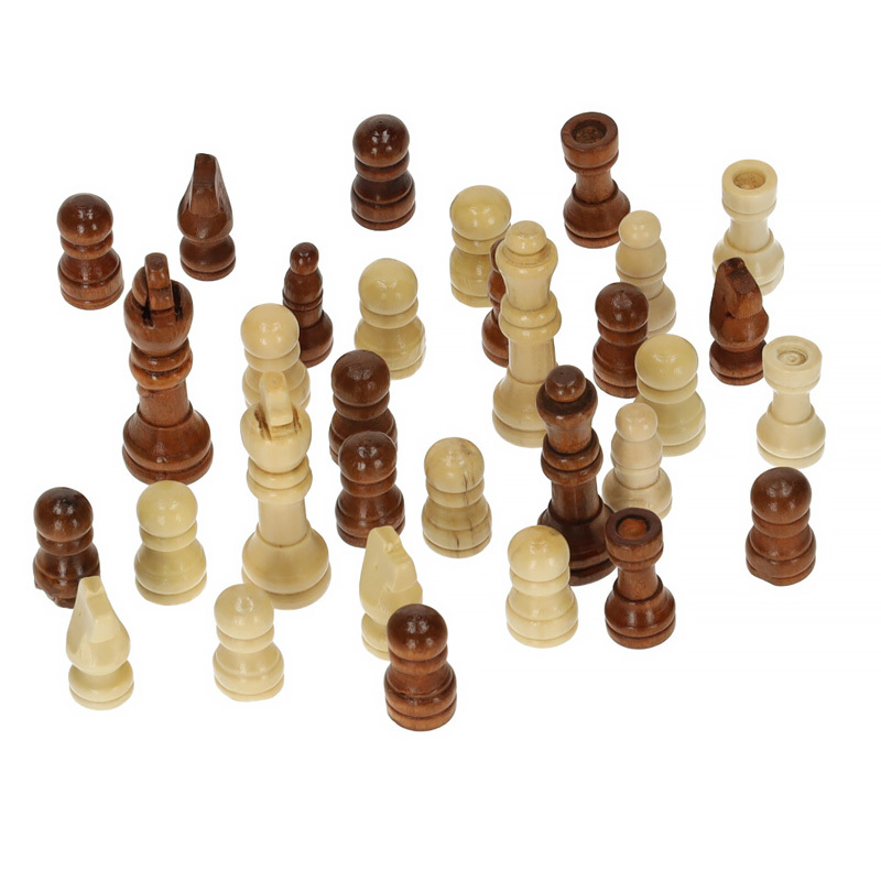 Šach spoločenská hra drevená
