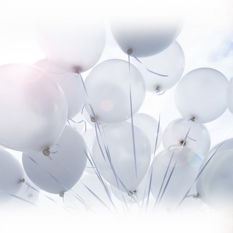 Hračka sada balónov 30cm 100ks biele BALOONS STRONG SB14P-008