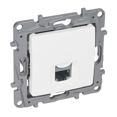 Dátová zásuvka 1xRJ45 Cat.6 FTP LEGRAND NILOE 764577 biela
