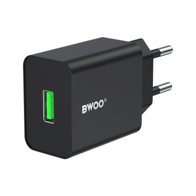 Adaptér 1xUSB 230V/5V 2,4A čierny BWOO CDA249