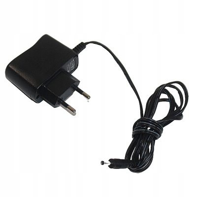 Zdroj 5V/1A tenký (stejnosměrné napětí DC)